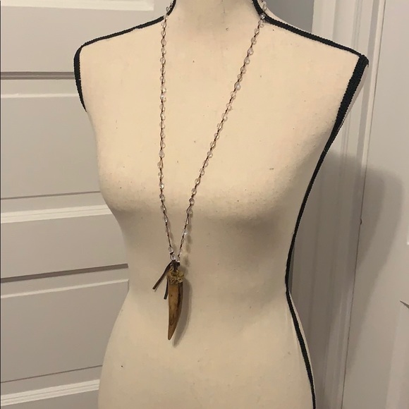 Store Closing‼️ Bone Boho Pendant Necklace - Picture 3 of 6